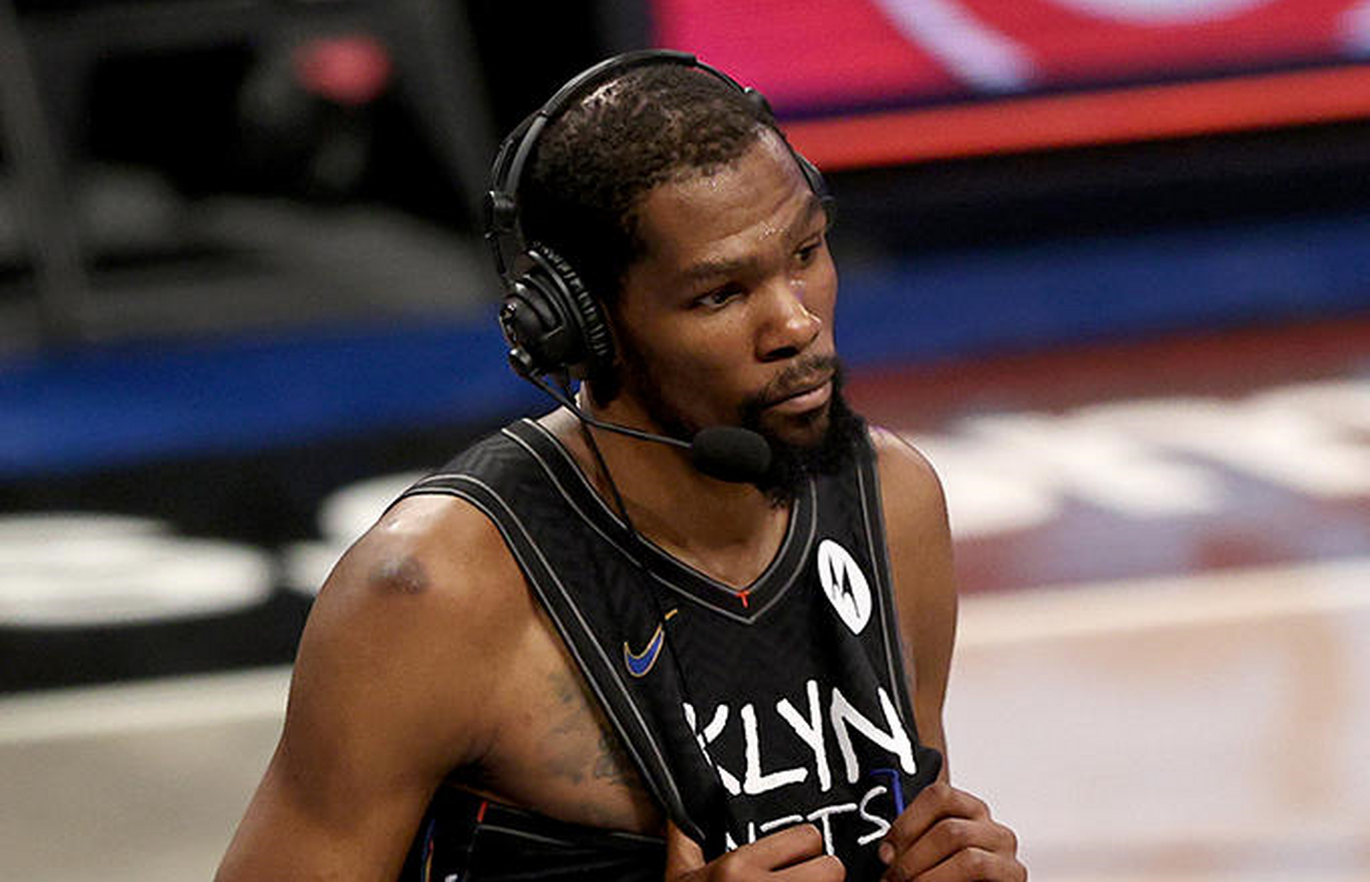 米兰体育官方网-杜兰特在篮网比赛中高光表现今夜费城76人造点机会，现场解说直呼：北京冬奥被绝杀后一句话火遍全网的简单介绍